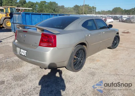 2008 Dodge Charger Sxt z USA, uszkodzony, nr VIN 2B3KA33G98H145157